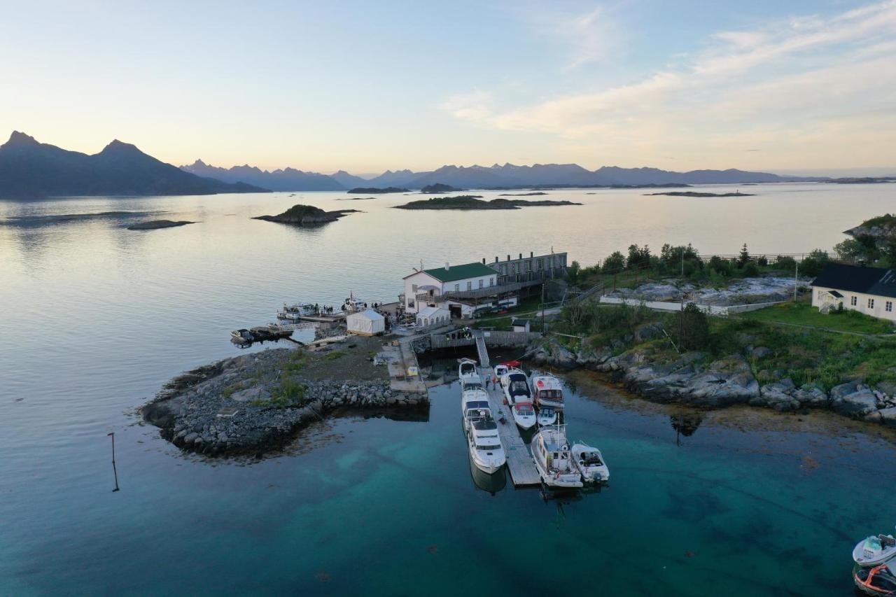 Bed and Breakfast Risvaer Brygger Digermulen Exterior foto